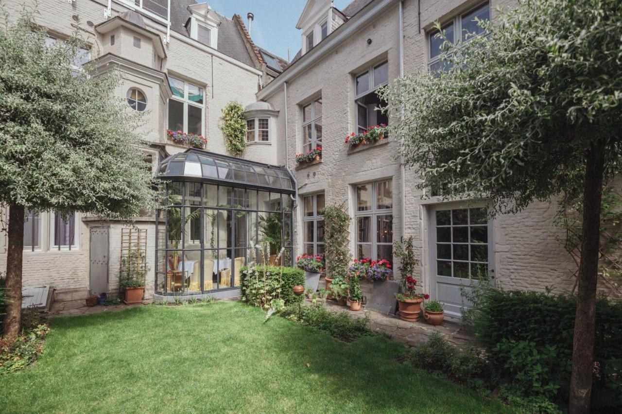 Flora Hotell Antwerpen Exteriör bild