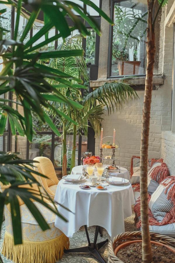 Flora Hotell Antwerpen Exteriör bild