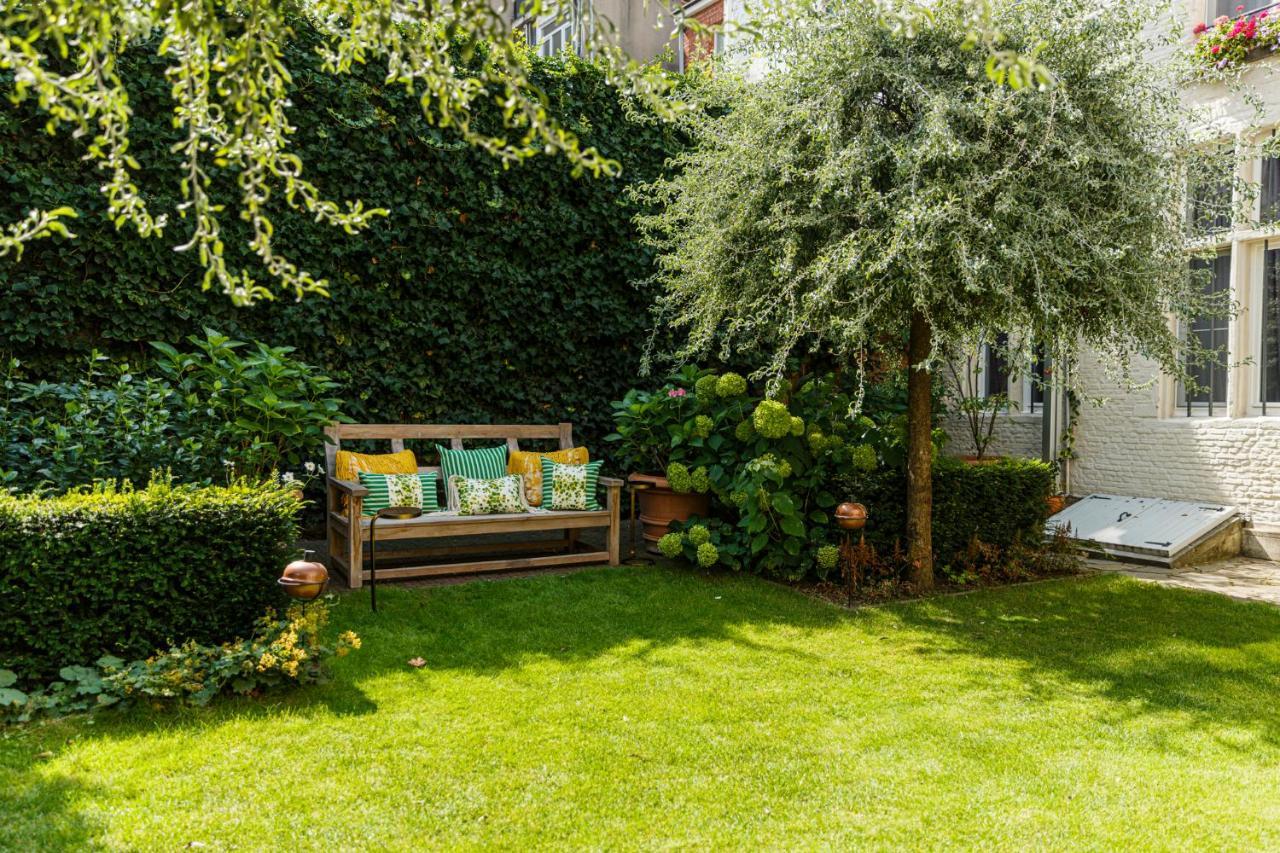 Flora Hotell Antwerpen Exteriör bild